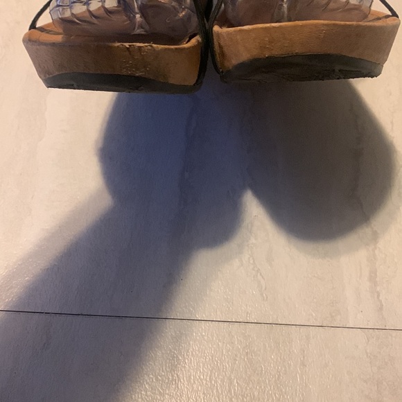 Earth Enchanting T Strap Flat Beaded Buckle Strap Comfort Sandals Size 7.5B - Picture 9 of 12